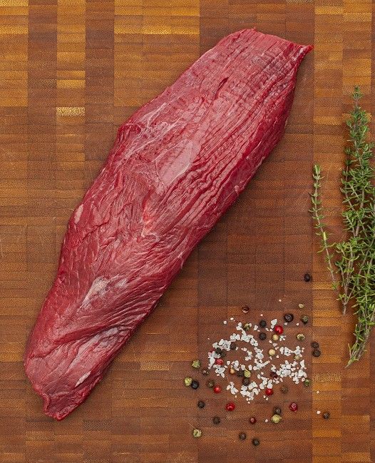Diamanthaas op plank met tijm en peper Vleesch van de weij
